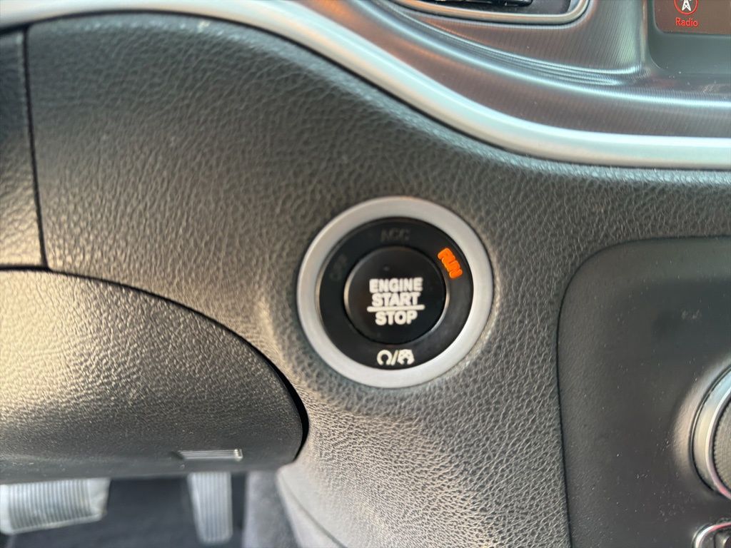 2020 Dodge Charger SXT RWD