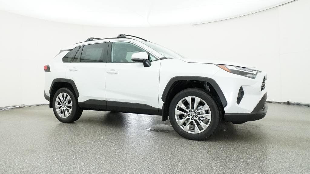 Thumbnail: 2025 Toyota RAV4 - 12