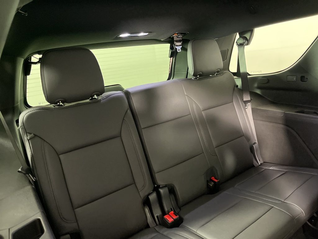 Thumbnail: 2025 Chevrolet Tahoe - 14
