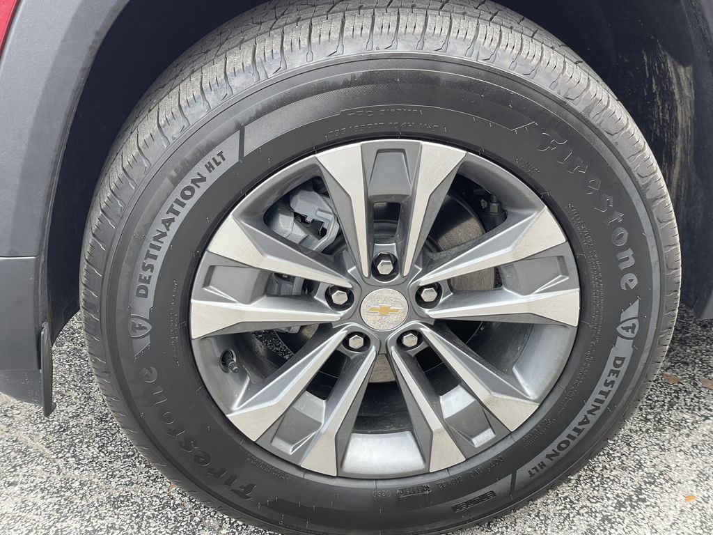 used 2026 Chevrolet Equinox car, priced at $26,991