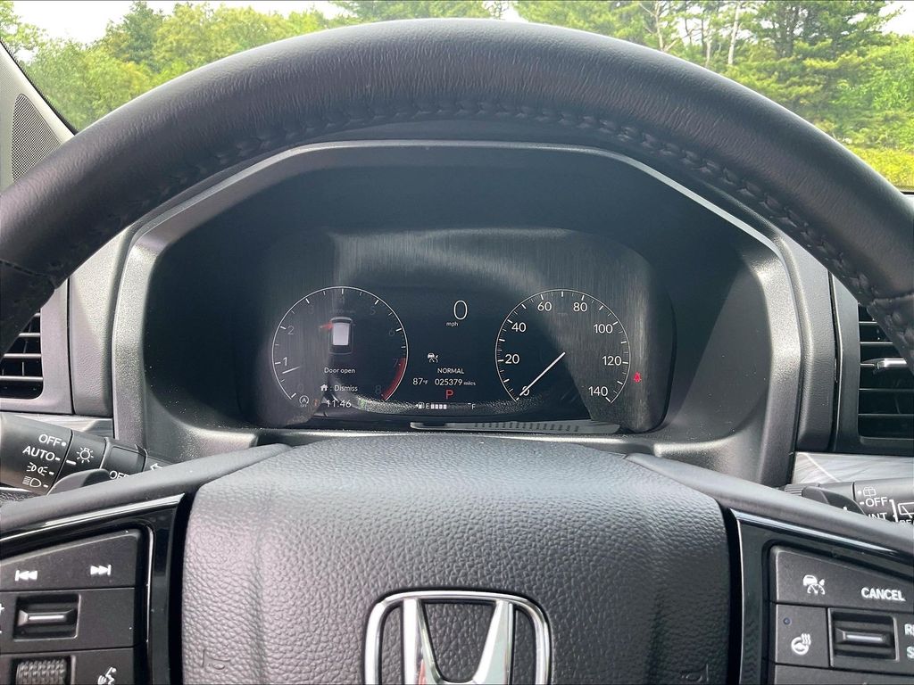 2025 Honda Odyssey — photo 26