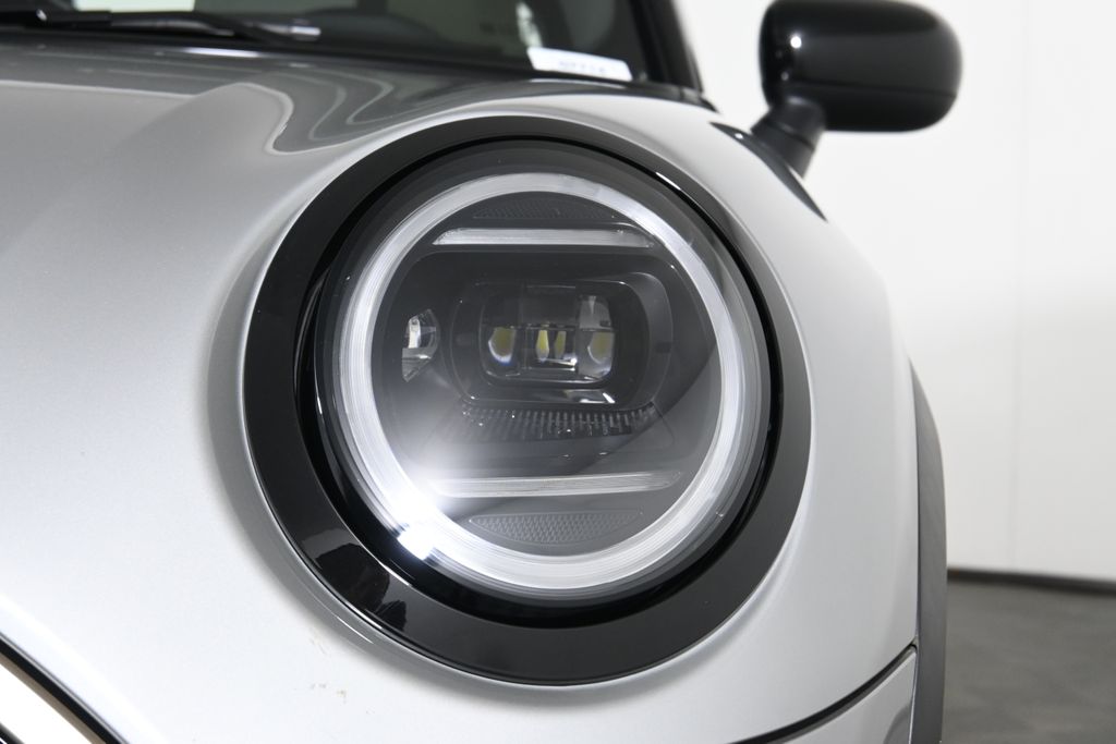 Thumbnail: 2026 MINI Cooper - 10