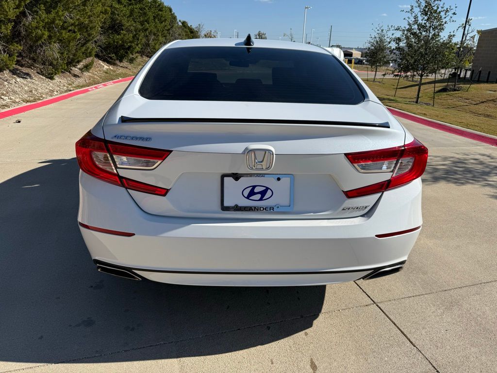 Thumbnail: 2022 Honda Accord - 6