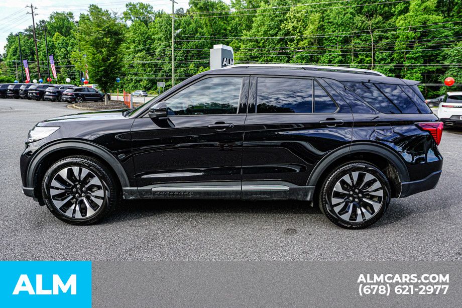 Used 2026 Black Ford Platinum image 7