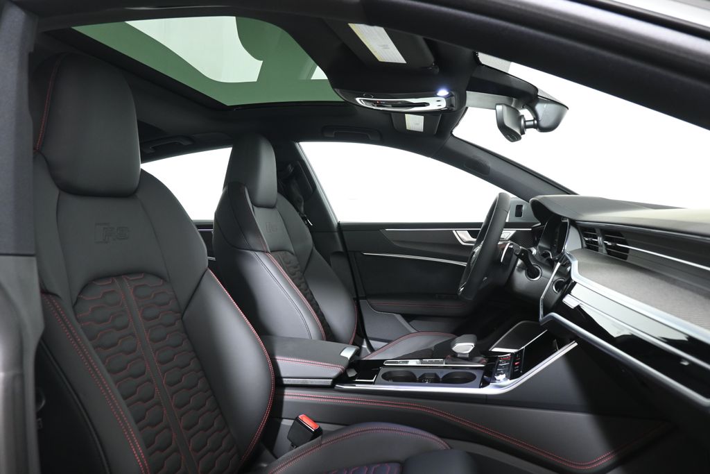 Thumbnail: 2026 Audi RS 7 - 22
