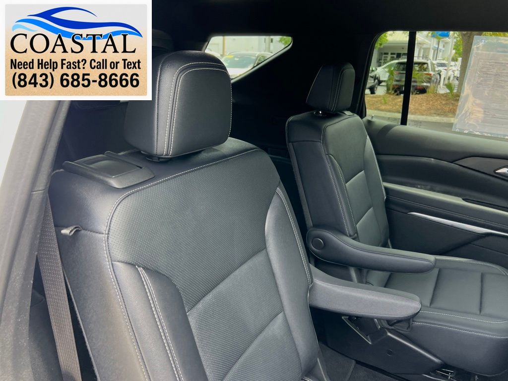 2025 Chevrolet Traverse LT White at Bob Mills Chevrolet