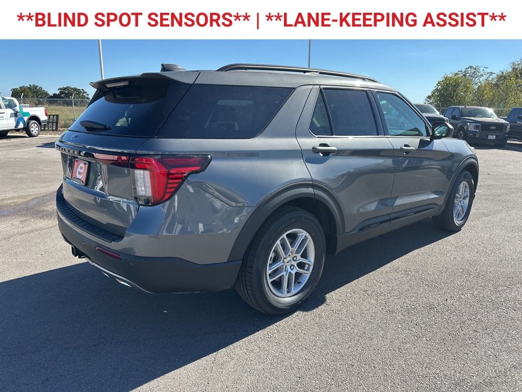 2026 Ford Explorer Active - 7