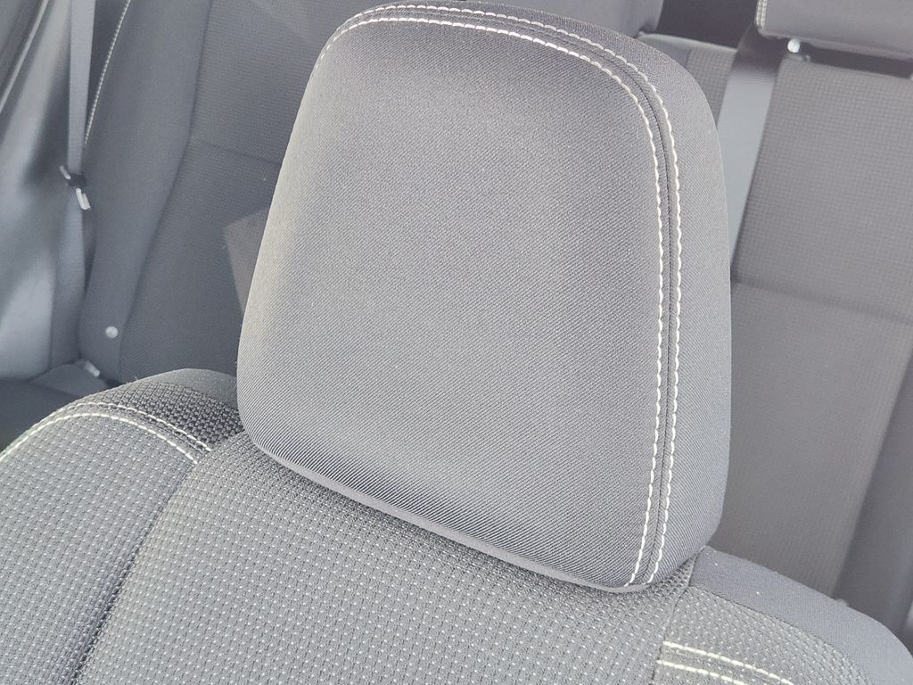 2016 Toyota RAV4 XLE White at Baytown Hyundai