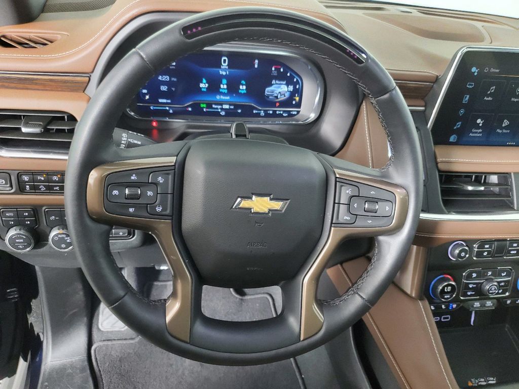 2024 Chevrolet Suburban High Country 30