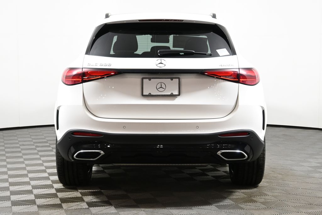 2025 Mercedes-Benz GLC 300 6