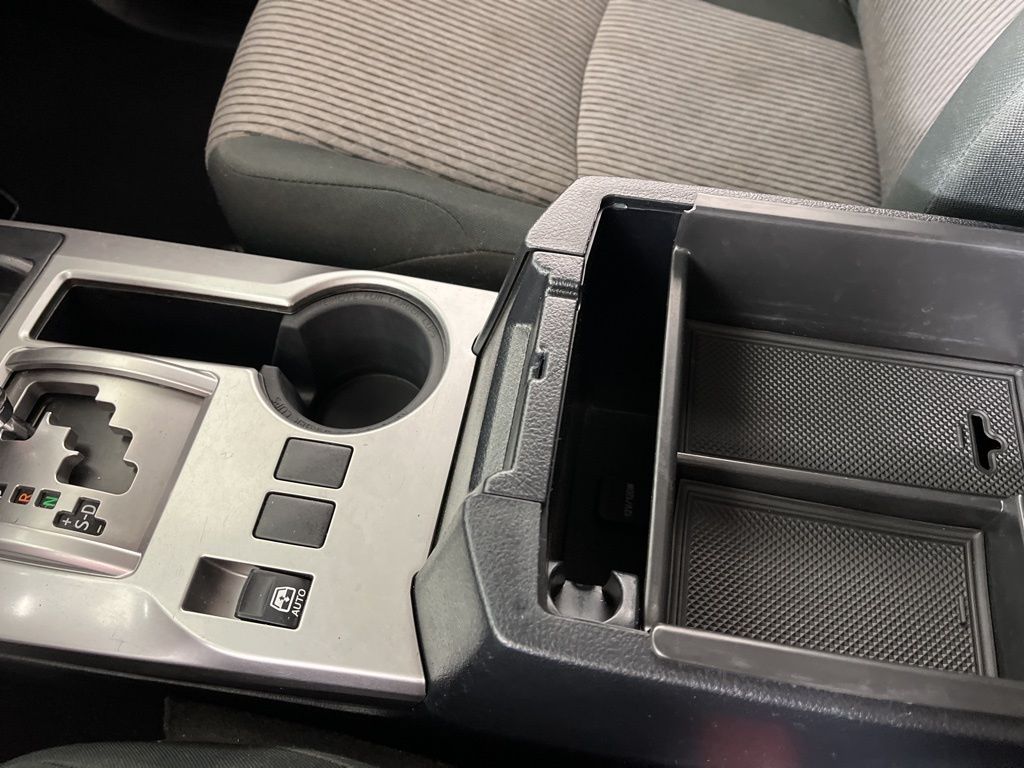 Thumbnail: 2020 Toyota 4Runner - 31