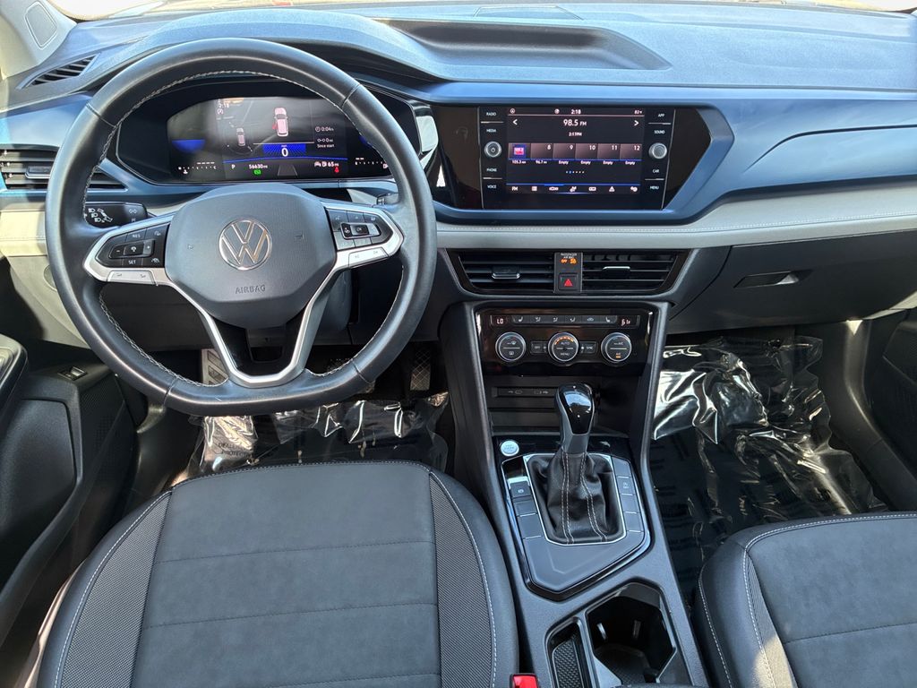 Used Car 2024 Volkswagen Taos  1.5t Se For Sale Under $20,000 In Austin, Texas