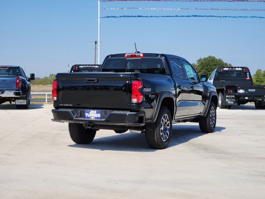 2024 Chevrolet Colorado Z71 3