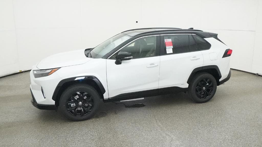 Thumbnail: 2025 Toyota RAV4 - 20