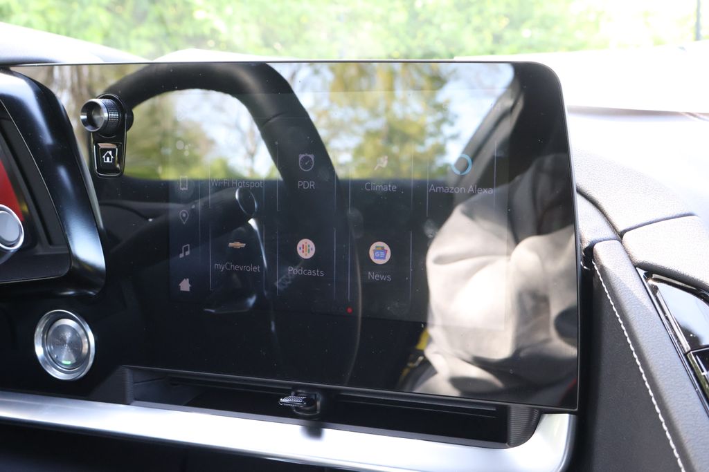 2024 Chevrolet Corvette Stingray 24