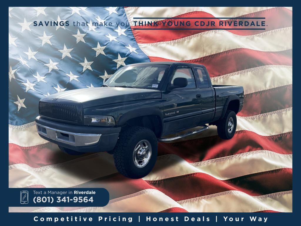 Green 2001 Dodge RAM 2500 SLT Quad Cab 4WD Pickup Truck Four-Wheel Drive 4-Speed Automatic