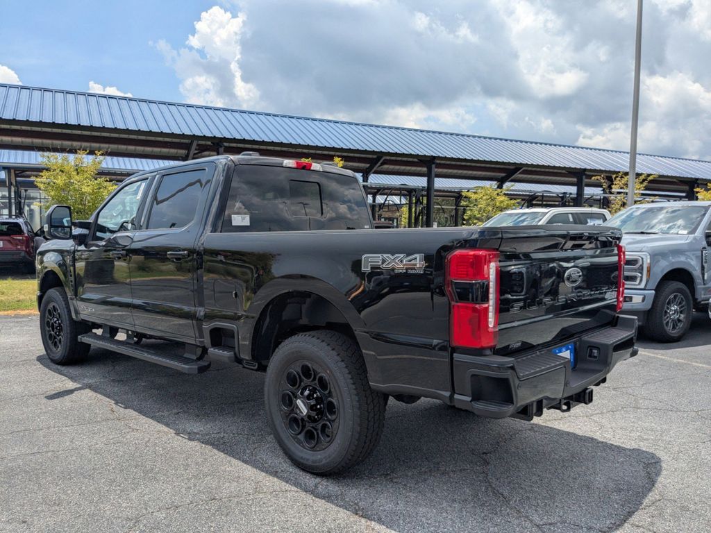 2025 Ford F-350 Super Duty Lariat