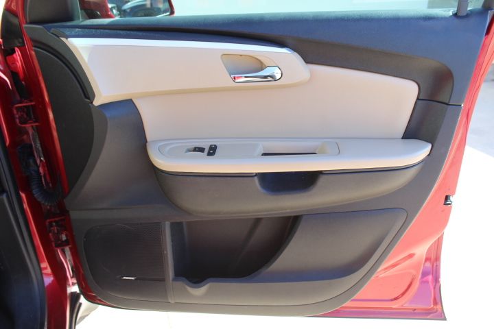 Used Car 2012 Chevrolet Traverse  Ltz For Sale Under $10,000 In Georgetown, Texas