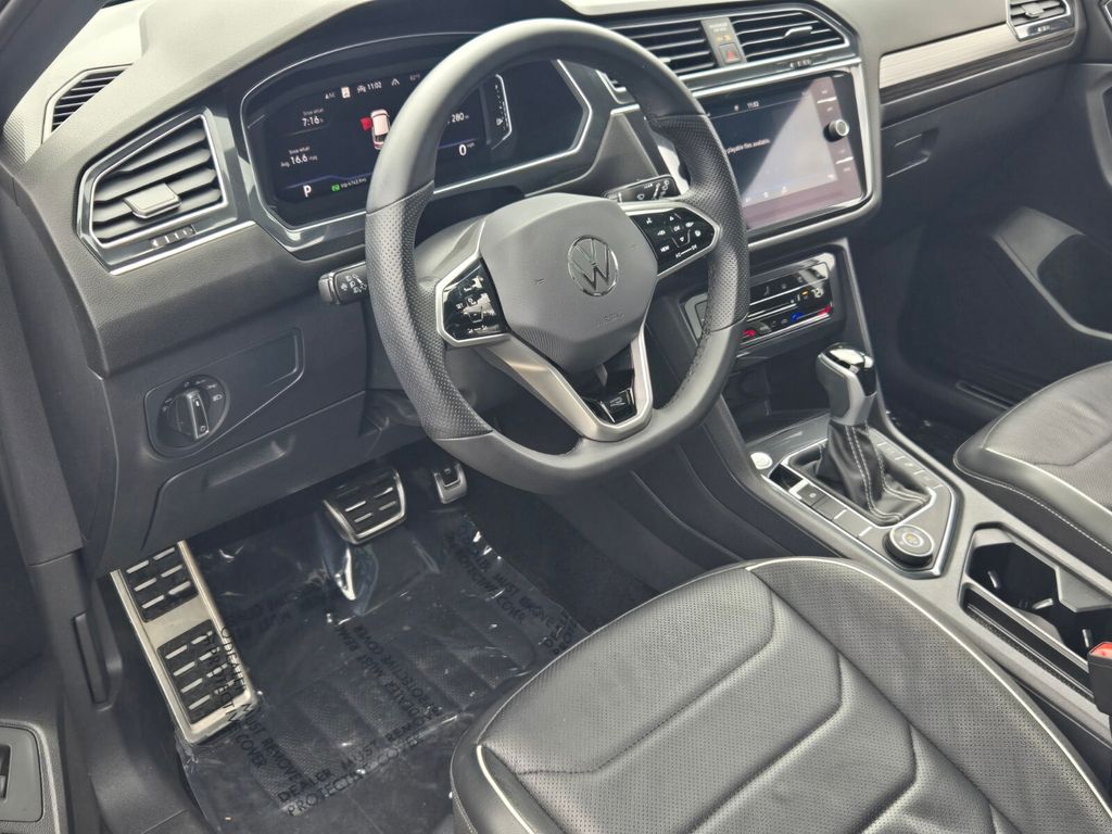 2024 Volkswagen Tiguan - $29,300