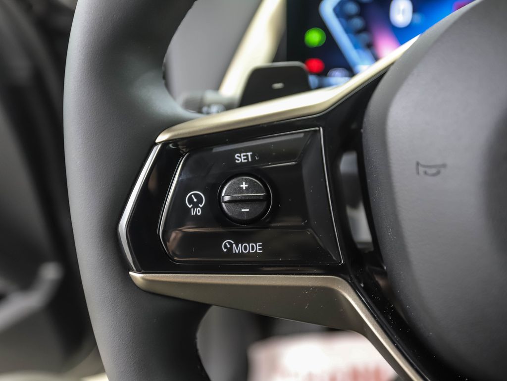 Thumbnail: 2025 BMW X3 - 12