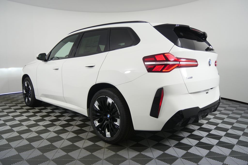 Thumbnail: 2026 BMW X3 - 5