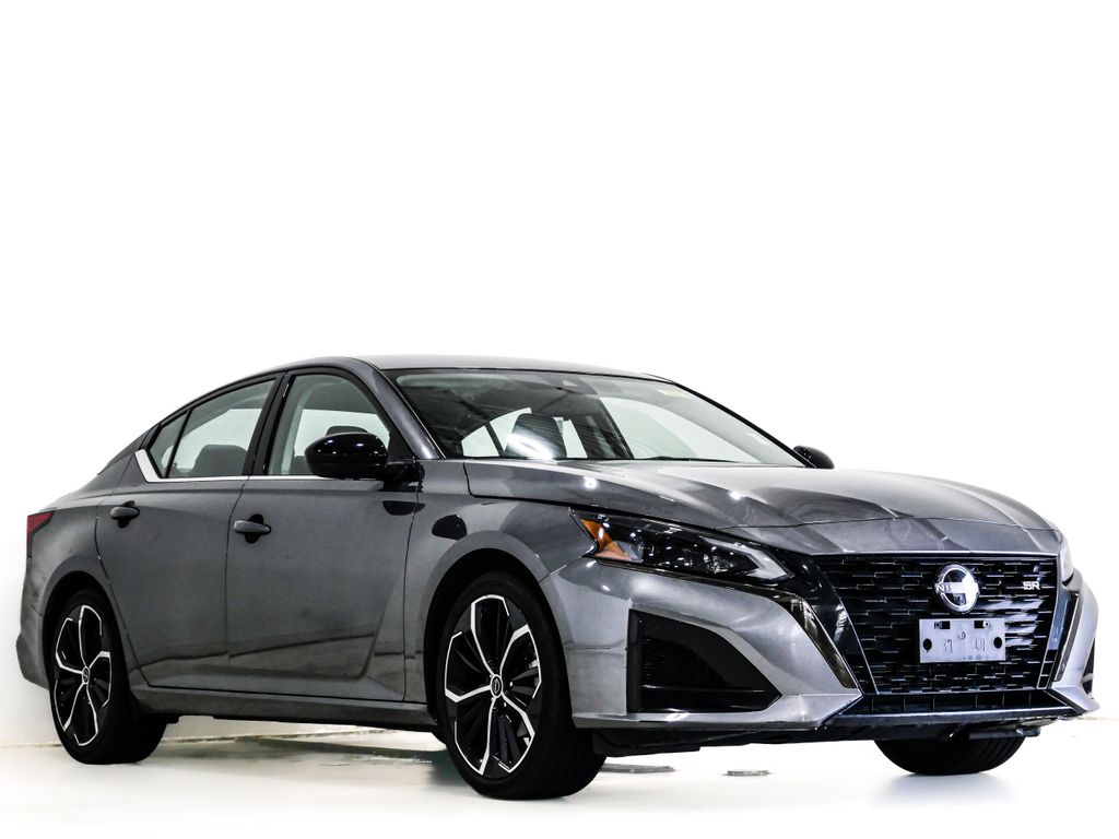 Gray (Gun Metallic) 2024 Nissan Altima Sedan Front-Wheel Drive Continuously Variable Transmission