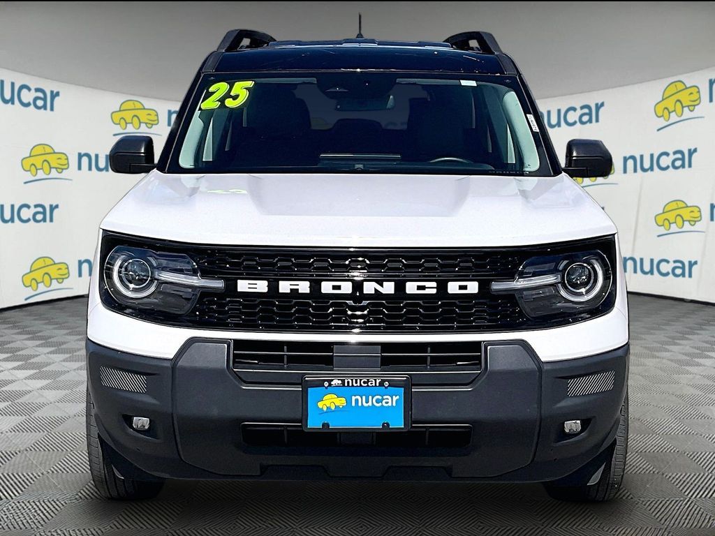 2025 Ford Bronco Sport — photo 2