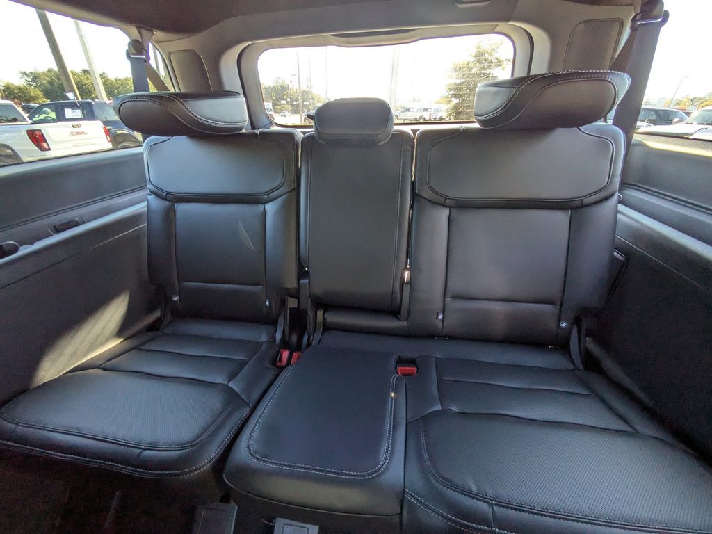 2025 Ford Expedition Platinum MAX