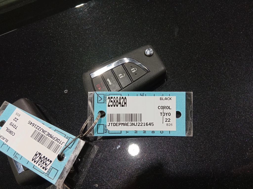 2022 Toyota Corolla LE