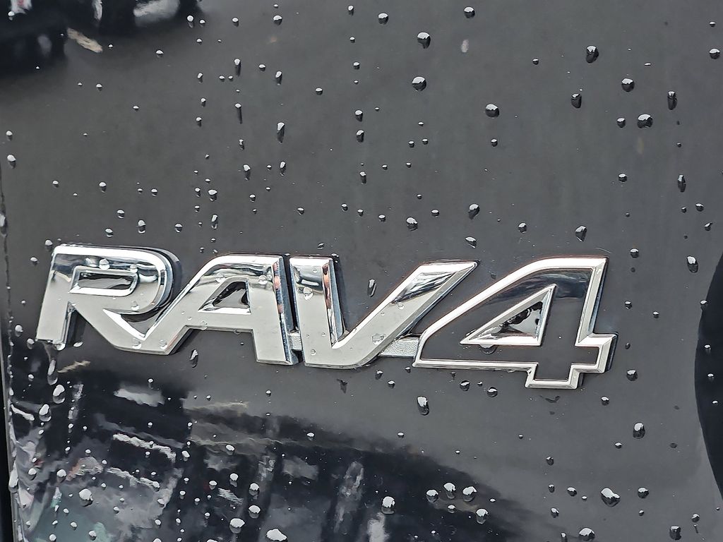 Thumbnail: 2024 Toyota RAV4 - 30