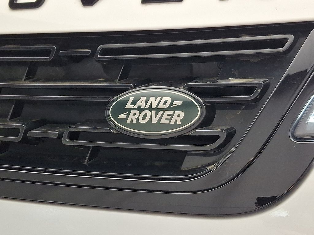 Thumbnail: 2026 Land Rover Range Rover Evoque - 31