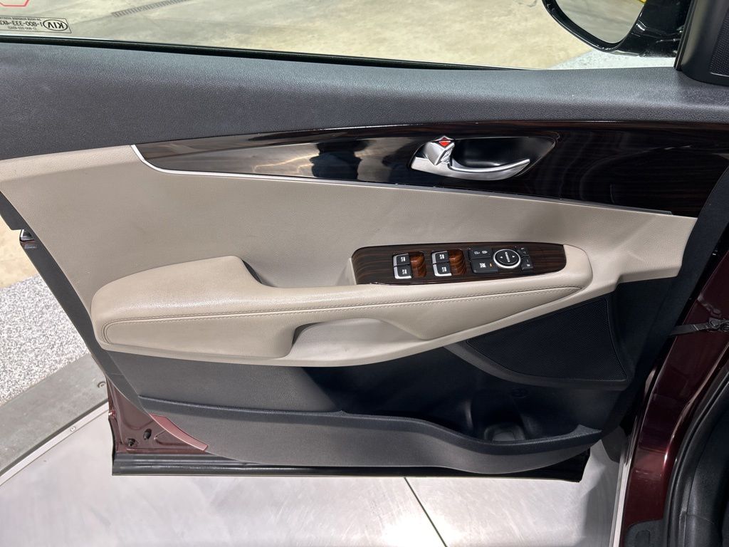 used 2019 Kia Sorento car, priced at $17,900