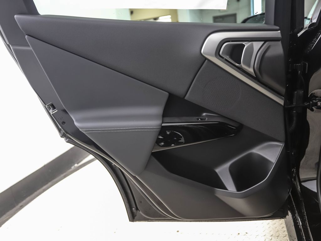 Thumbnail: 2026 BMW X3 - 20