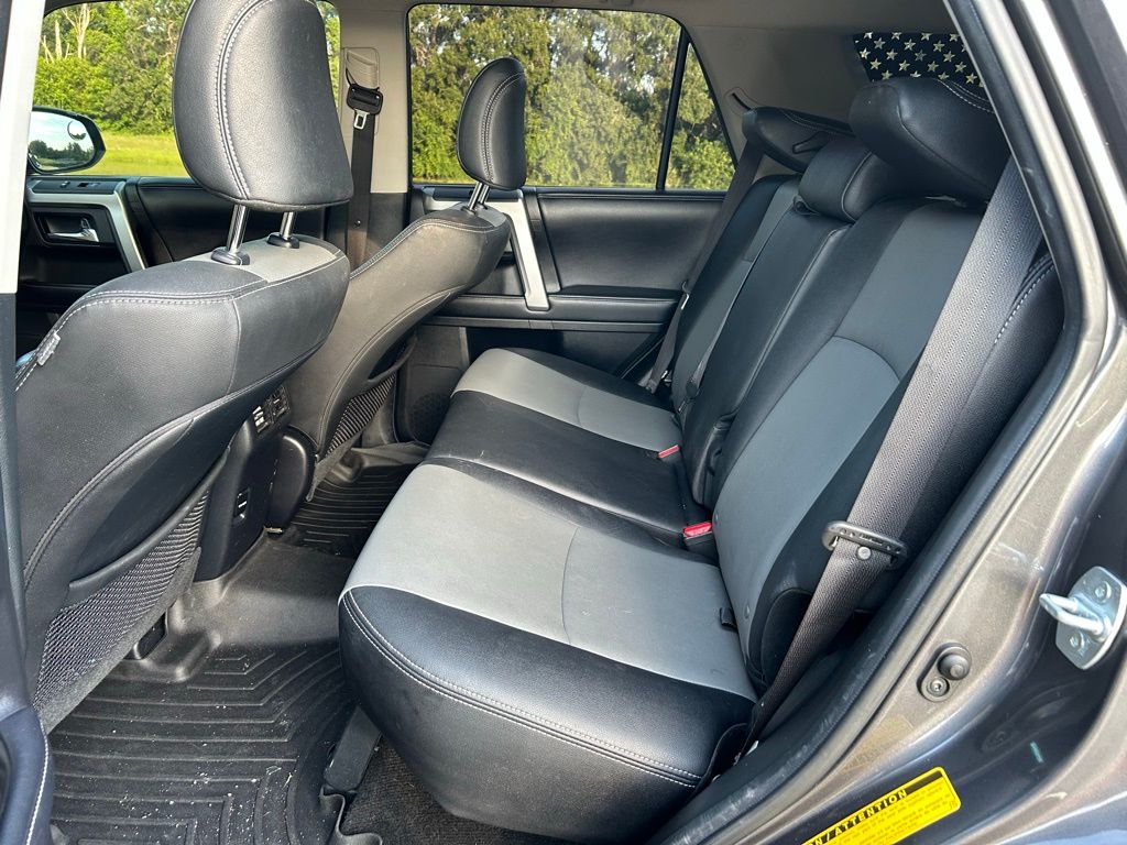 Thumbnail: 2019 Toyota 4Runner - 12