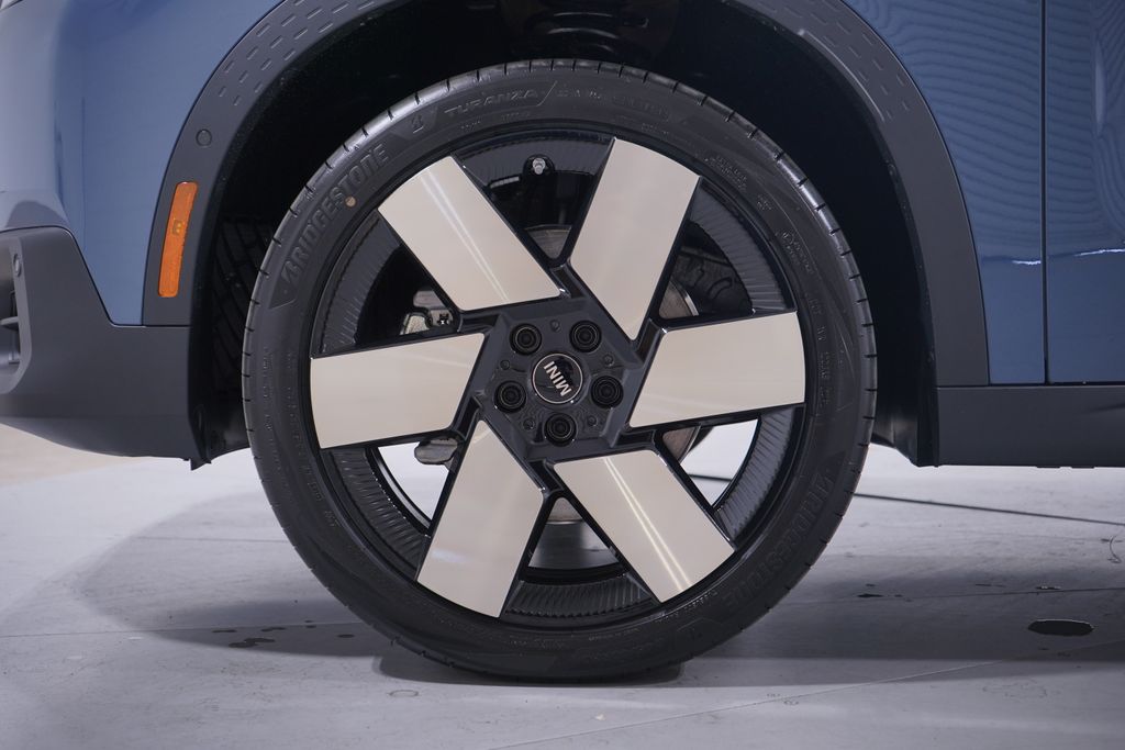 Thumbnail: 2026 MINI Cooper Countryman - 2