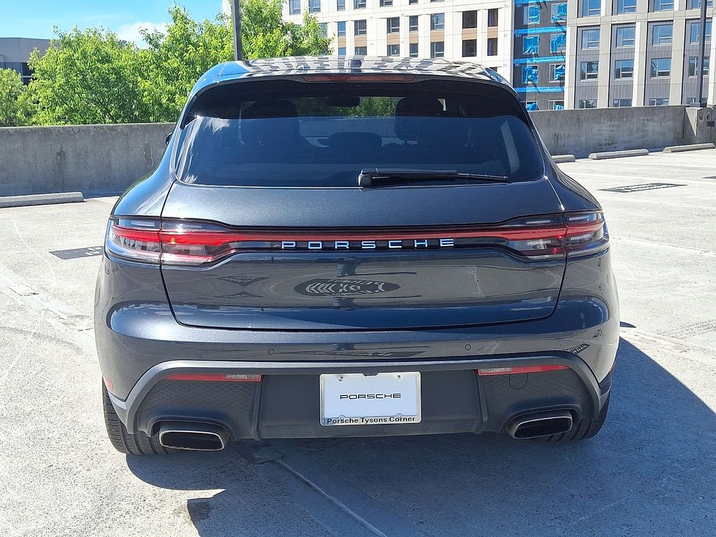 Thumbnail: 2023 Porsche Macan - 9