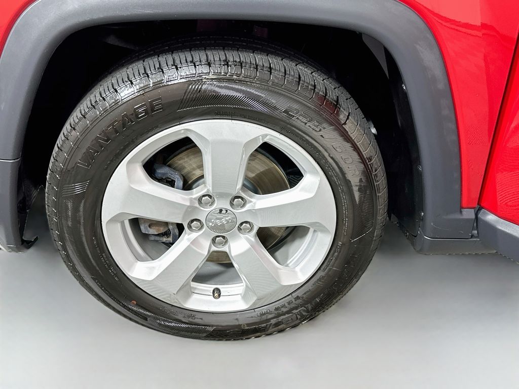 Thumbnail: 2019 Jeep Compass - 30