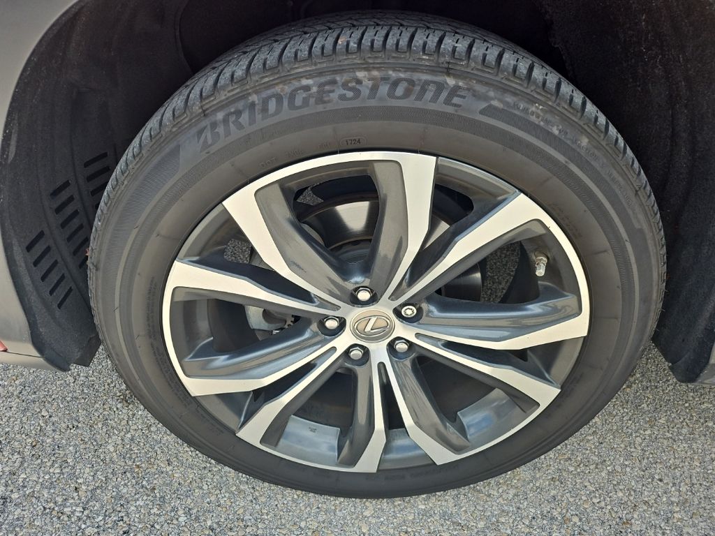 Used 2017 Red Lexus 350 image 9