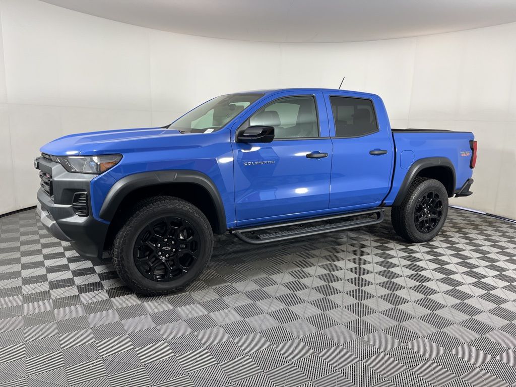 Thumbnail: 2026 Chevrolet Colorado - 2