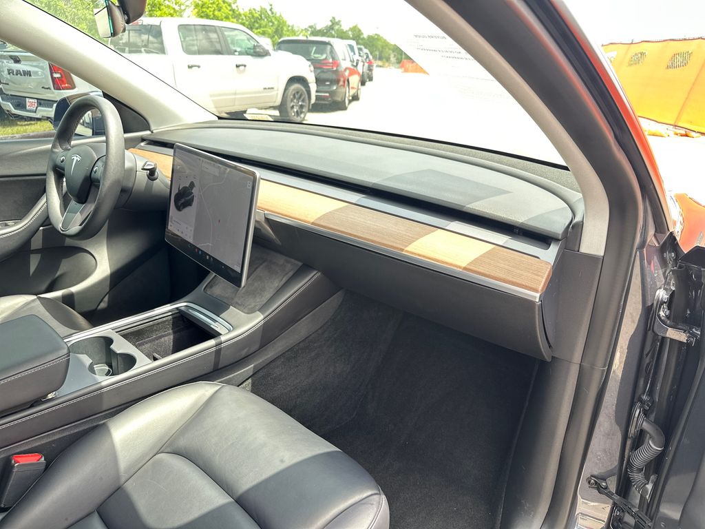 Used Car 2022 Tesla Model Y  Long Range For Sale Under $30,000 In Austin, Texas