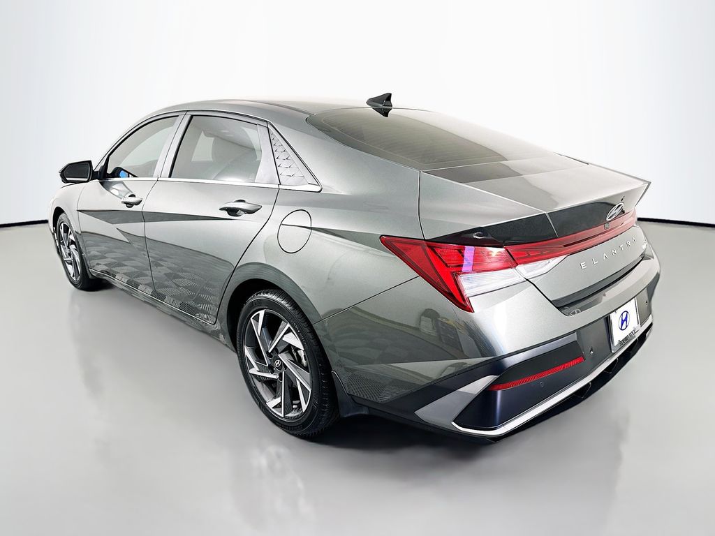 Thumbnail: 2024 Hyundai Elantra - 7