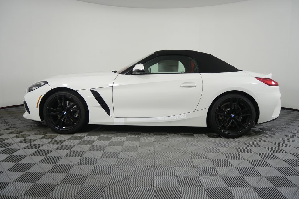 Thumbnail: 2026 BMW Z4 - 7