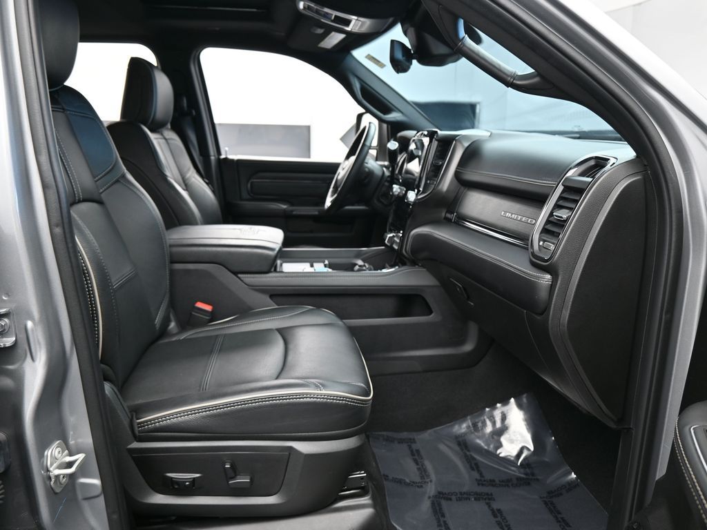 Used 2024 Billet Silver Metallic Clearcoat Ram Limited image 41