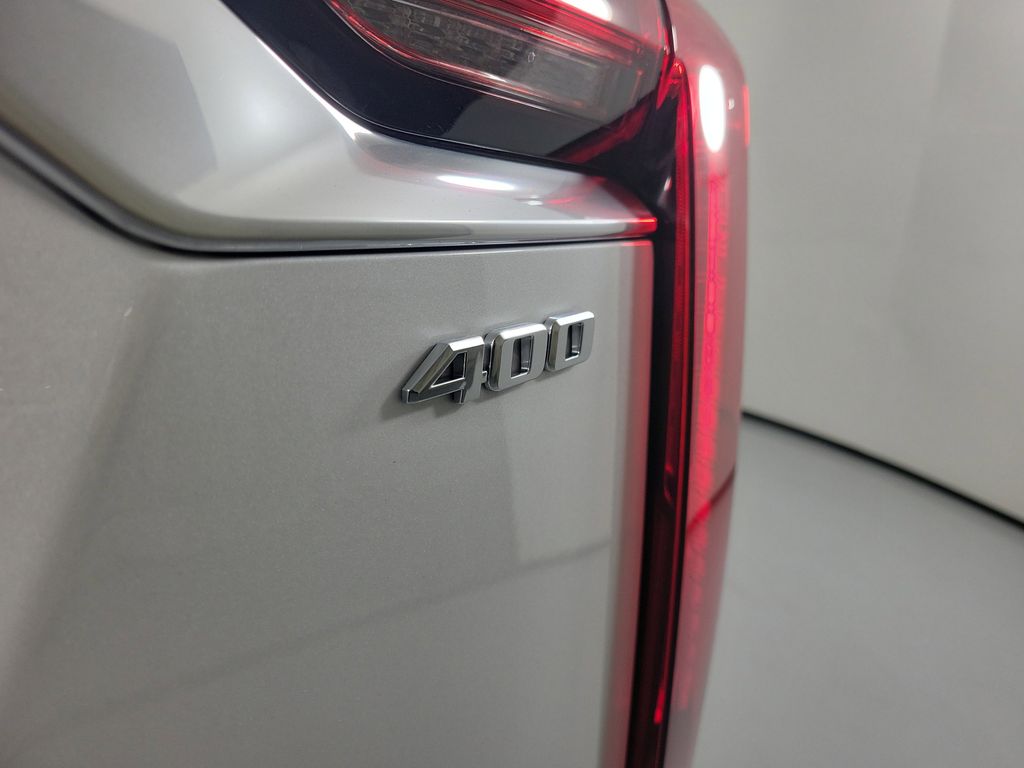 2024 Cadillac XT6 Premium Luxury - 4