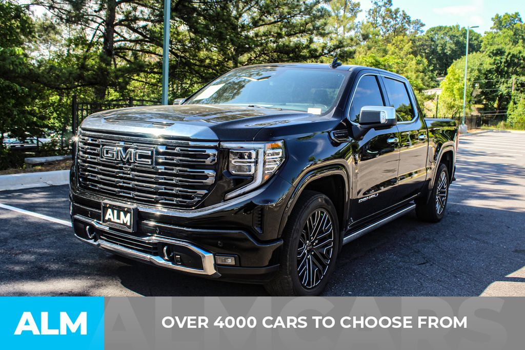 Used 2022 Black GMC Denali Ultimate image 3