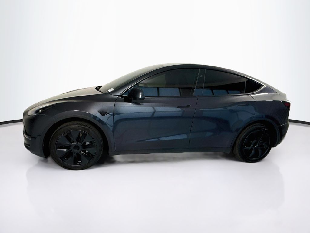 Thumbnail: 2024 Tesla Model Y - 8