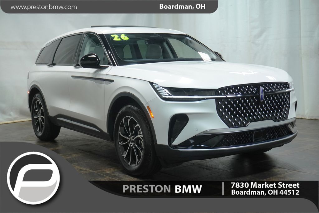 2026 Lincoln Nautilus Premiere AWD's photo