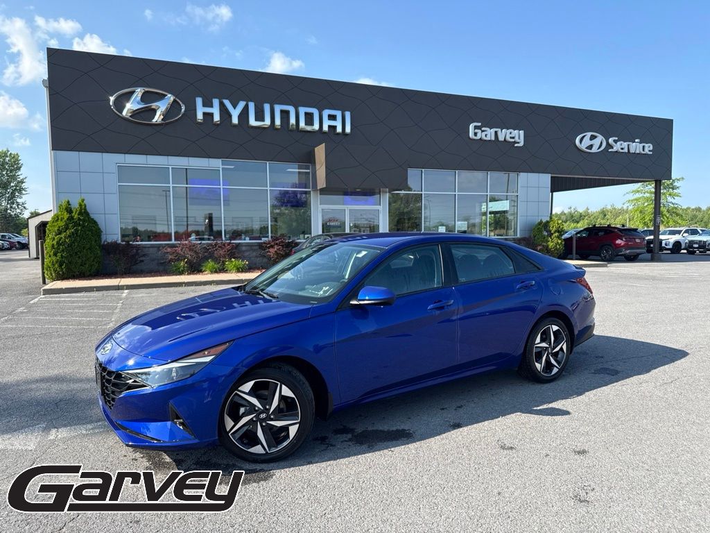  2023 Hyundai Elantra SEL FWD   