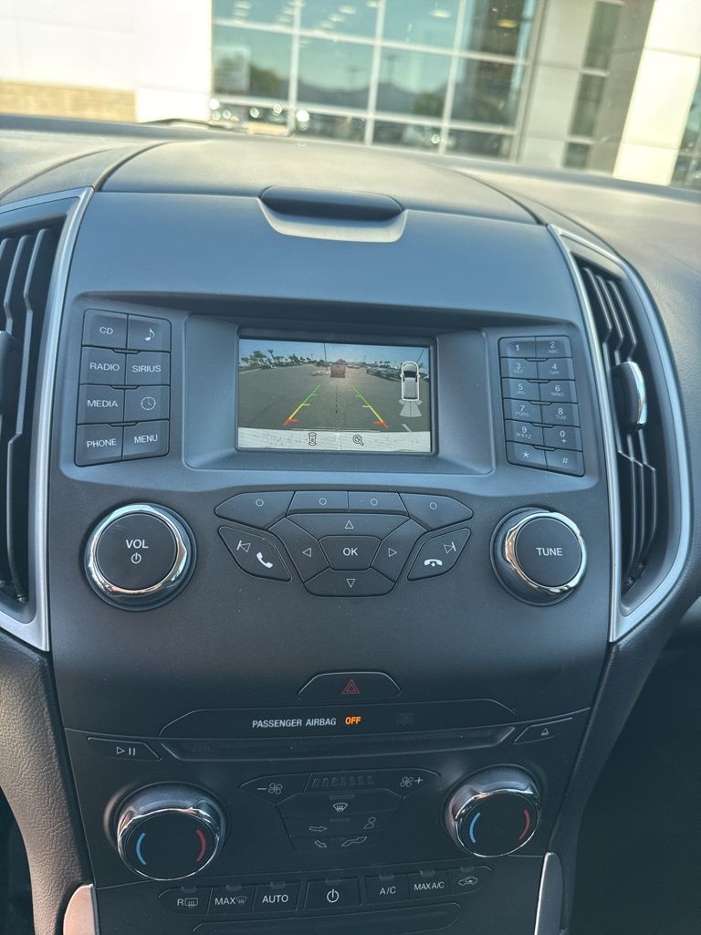 2018 Ford Edge SEL 10
