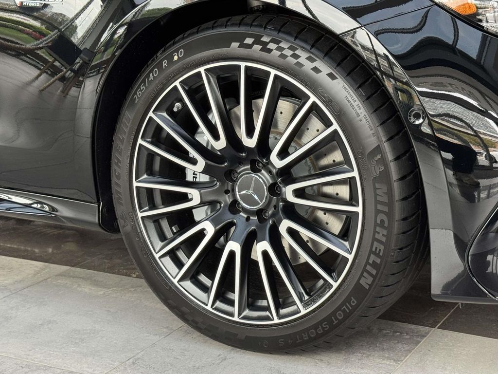 Thumbnail: 2026 Mercedes-Benz E-Class - 7